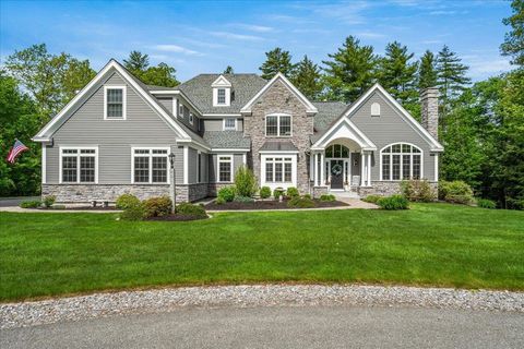 72 Settlers Court Bedford NH 03110