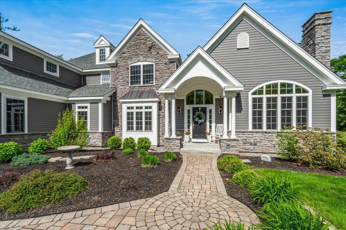72 Settlers Court
