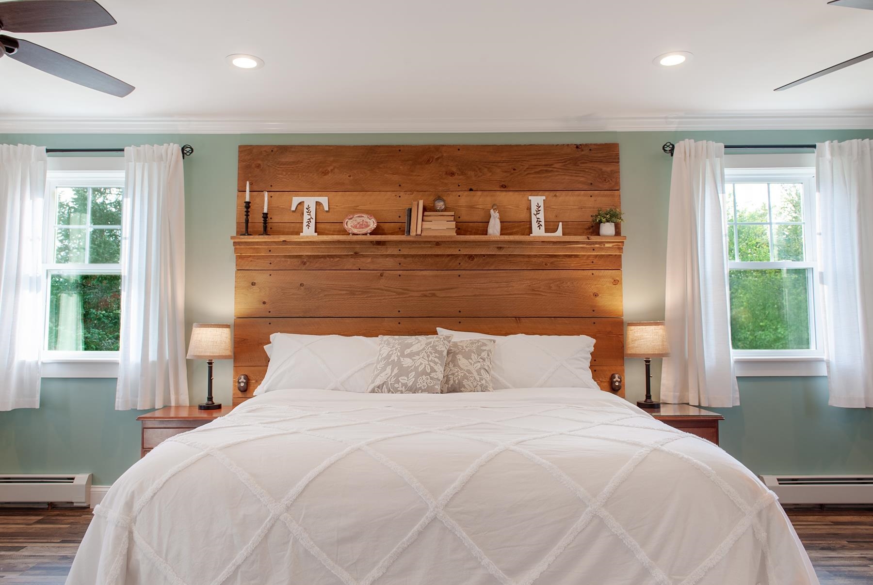 Hardwick, Vermont 05843, United States, 3 Bedrooms Bedrooms, ,3 BathroomsBathrooms,Residential,Active,244692