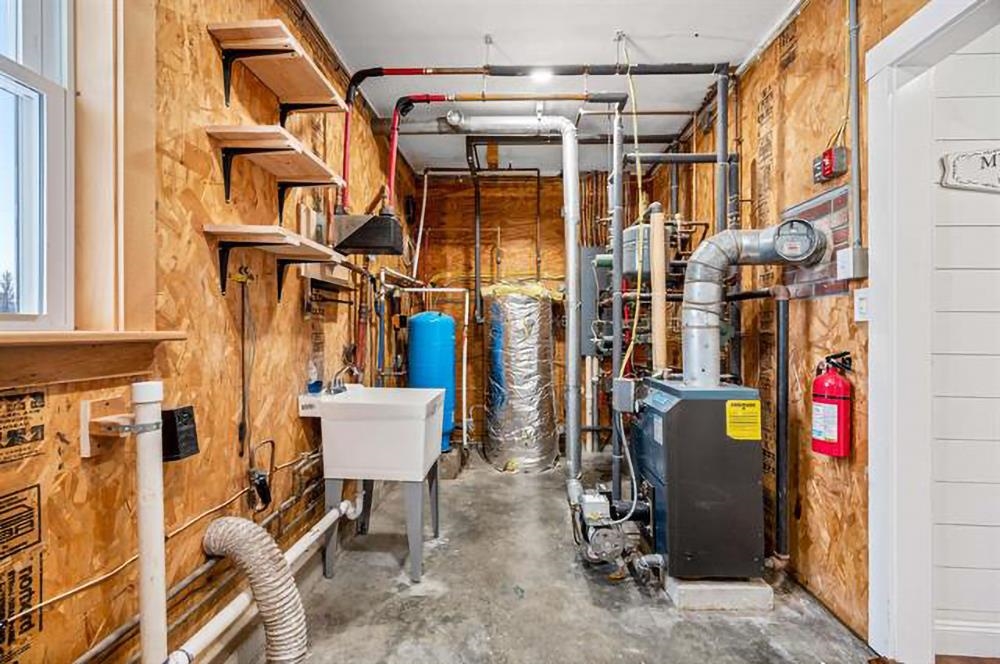 Hardwick, Vermont 05843, United States, 3 Bedrooms Bedrooms, ,3 BathroomsBathrooms,Residential,Active,244692