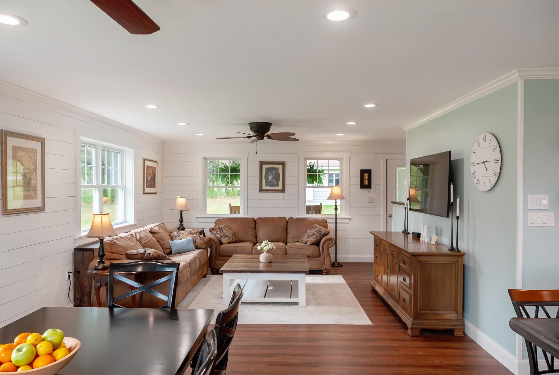 Hardwick, Vermont 05843, United States, 3 Bedrooms Bedrooms, ,3 BathroomsBathrooms,Residential,Active,244692