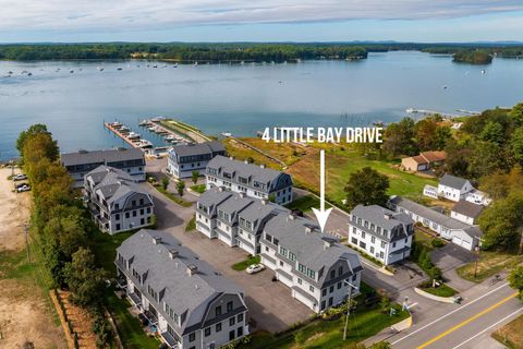 4 LITTLE BAY Drive Dover NH 03820
