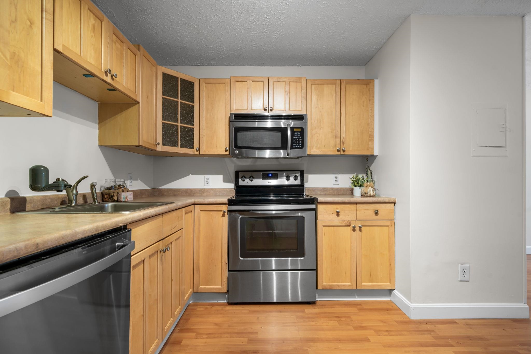 60 Old Hackett Hill Road 3A