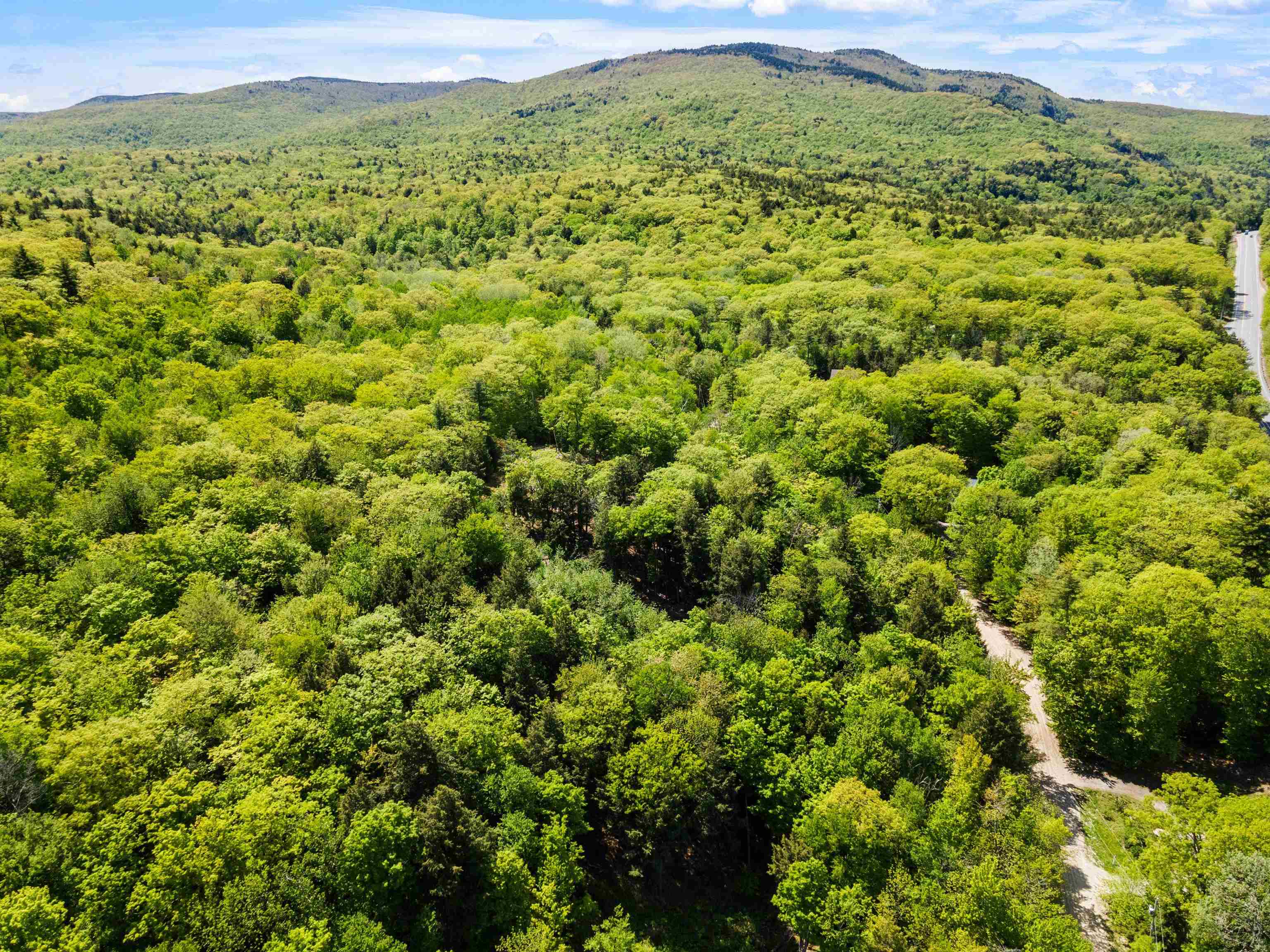 00 Brookside Road lots 7 & 8 or map 032 lots 525-332 & 530-317