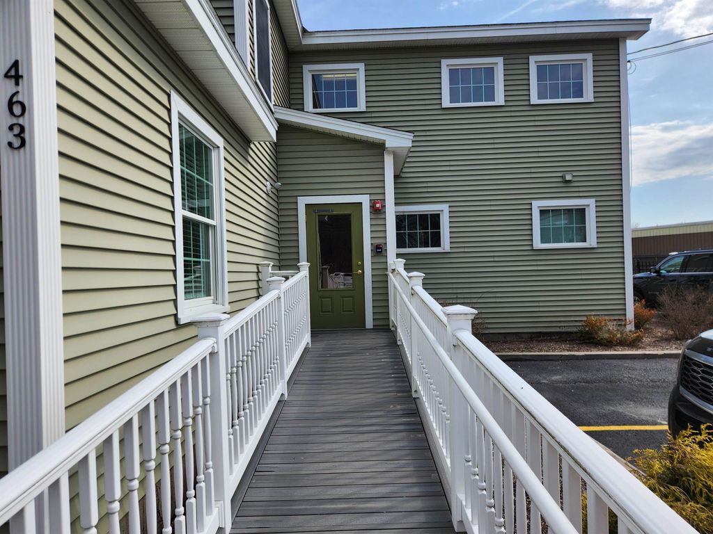 Photo of 463 Washington Street #4,5,9,10, Keene, NH 03431 (MLS # 4987862)