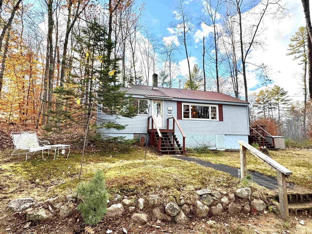 Photo of 13 Benson Road, Ossipee, NH 03814 (MLS # 5068658)