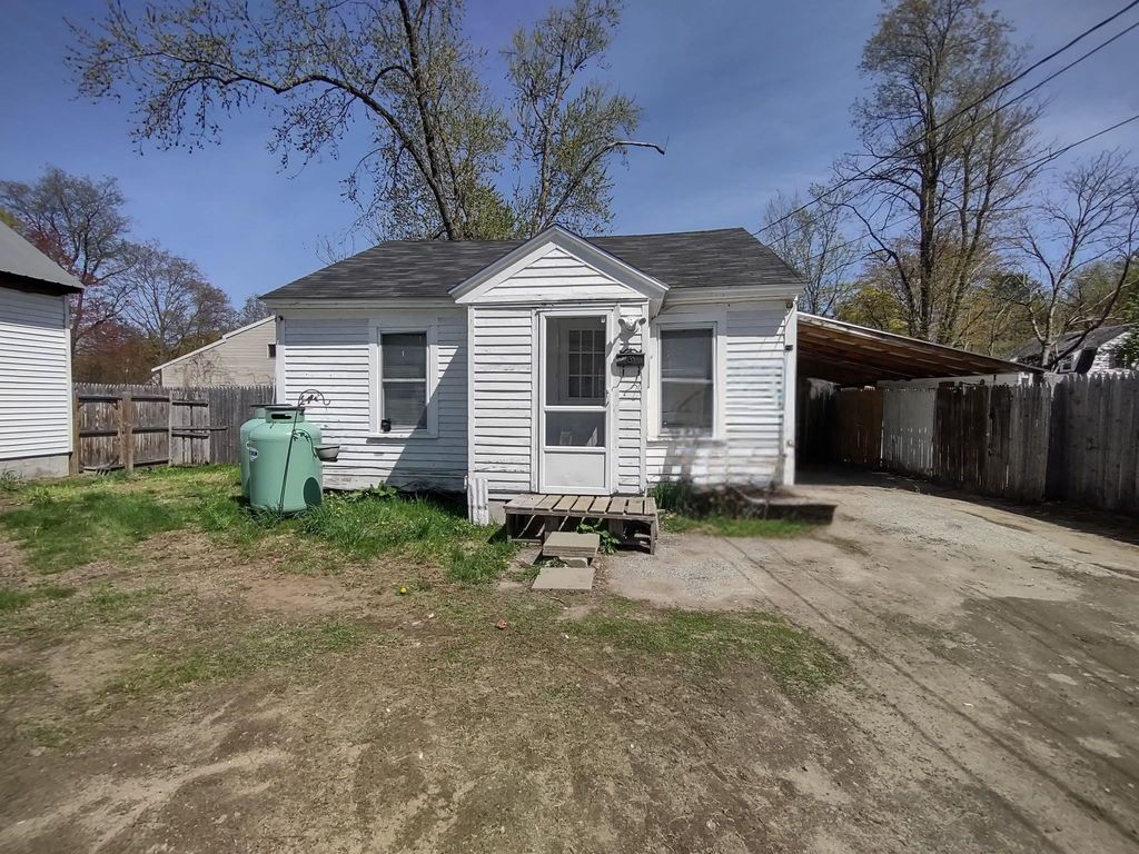 Photo of 105 Palmer Street, Claremont, NH 03743 (MLS # 5079470)