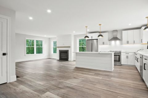 84 Blacksnake Road B Seabrook NH 03874