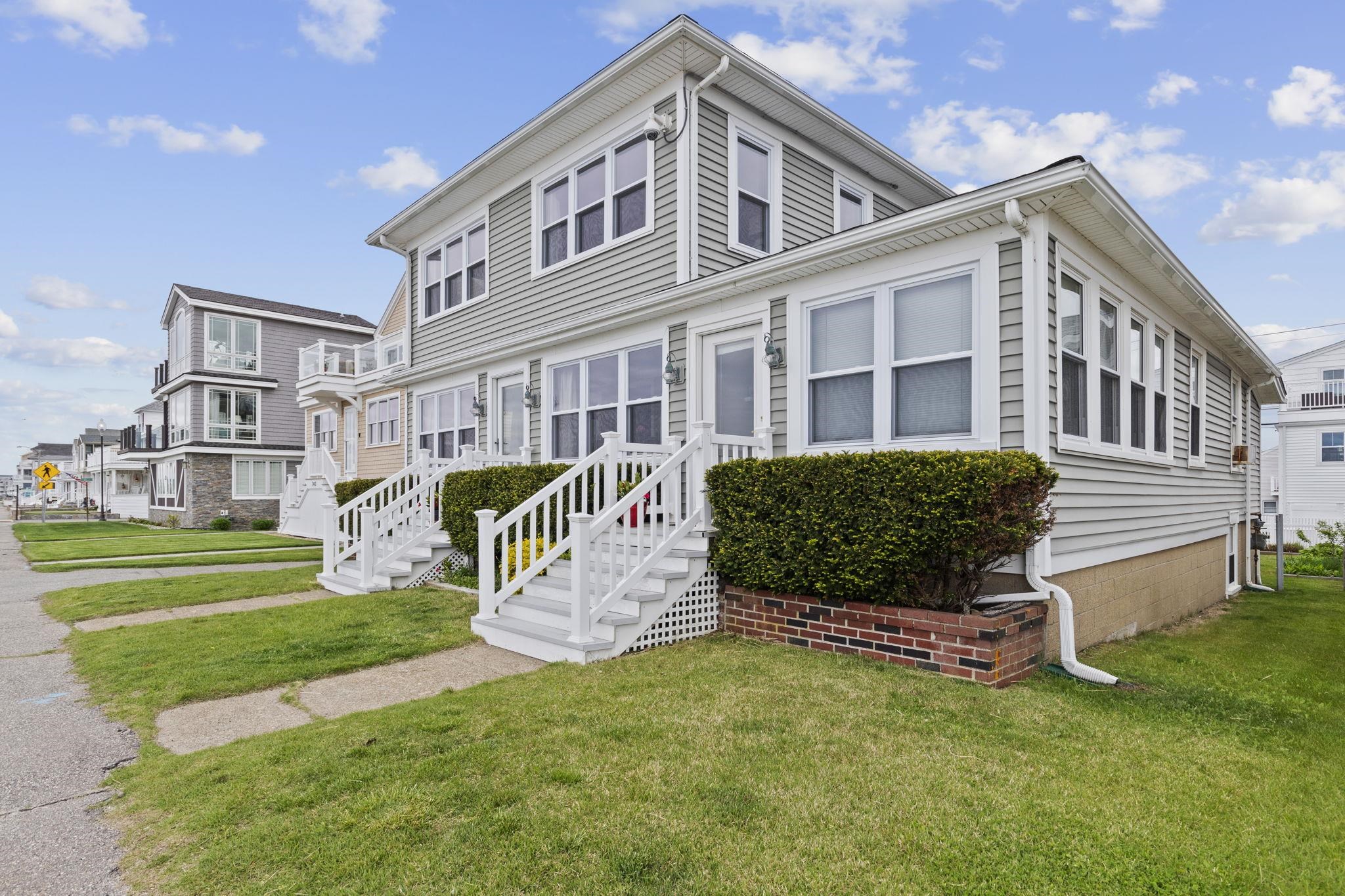 745 Ocean Boulevard