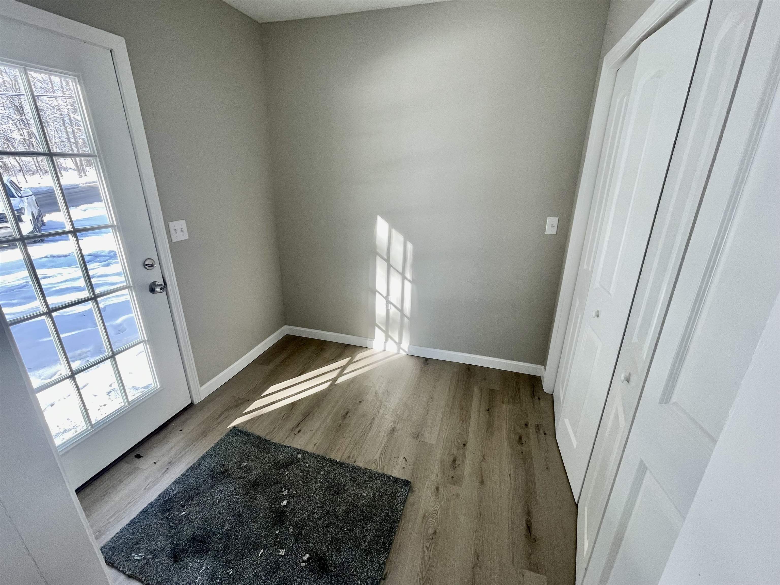 Raymond, New Hampshire 03070, United States, 3 Bedrooms Bedrooms, ,2 BathroomsBathrooms,Residential,Pending,8097