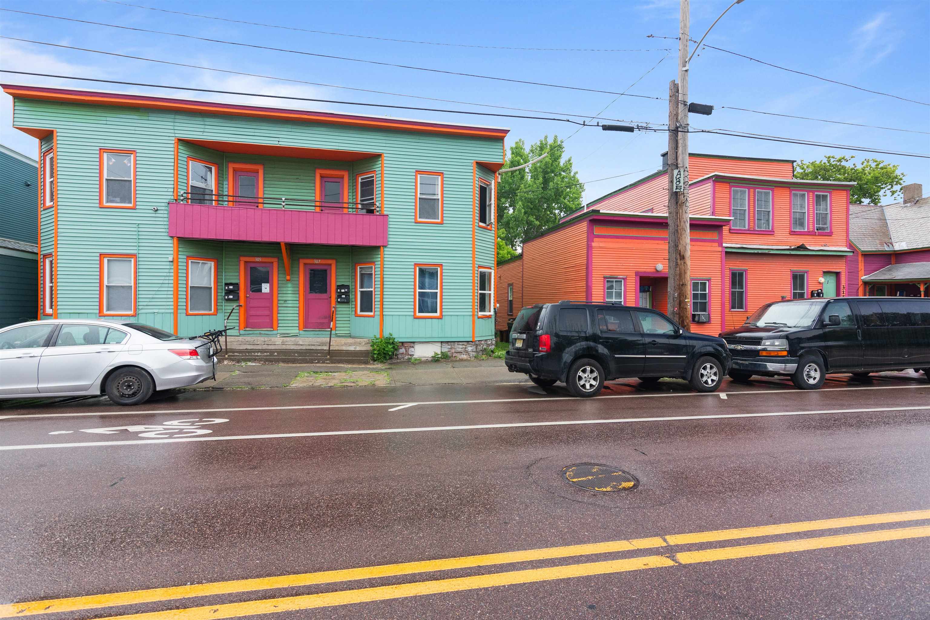 305-307 North Winooski Avenue