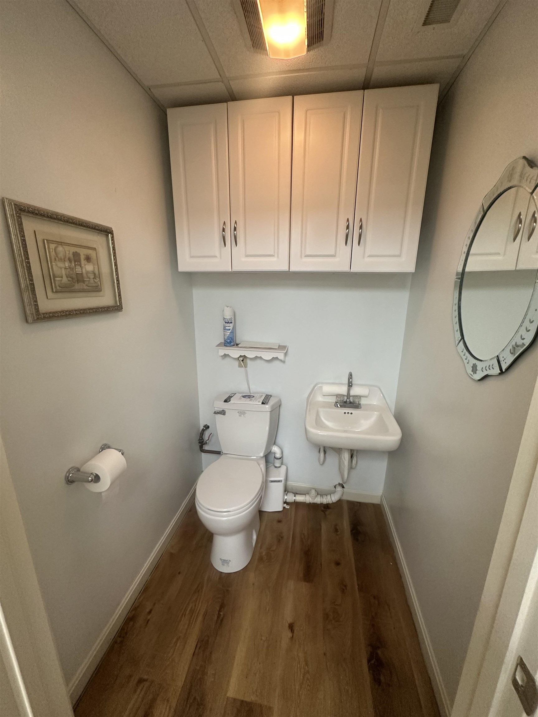 579 Daniel Webster Highway