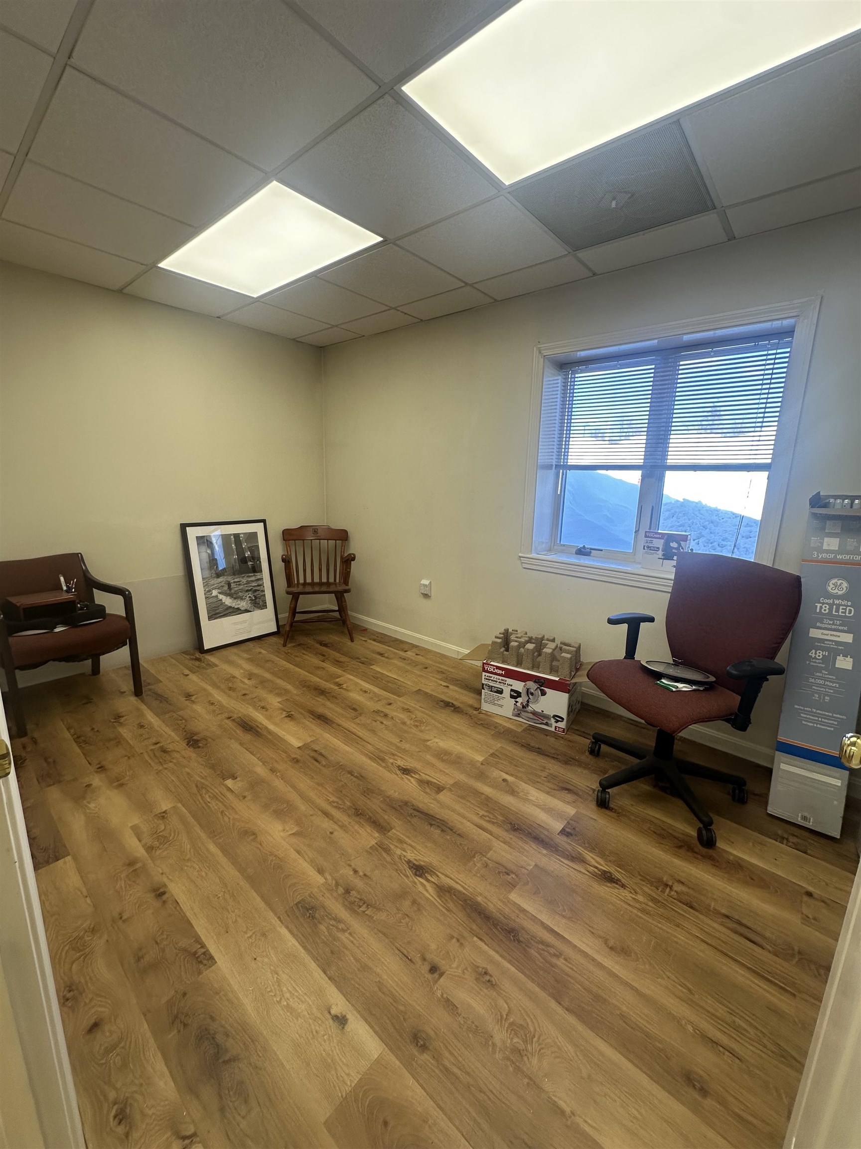 579 Daniel Webster Highway