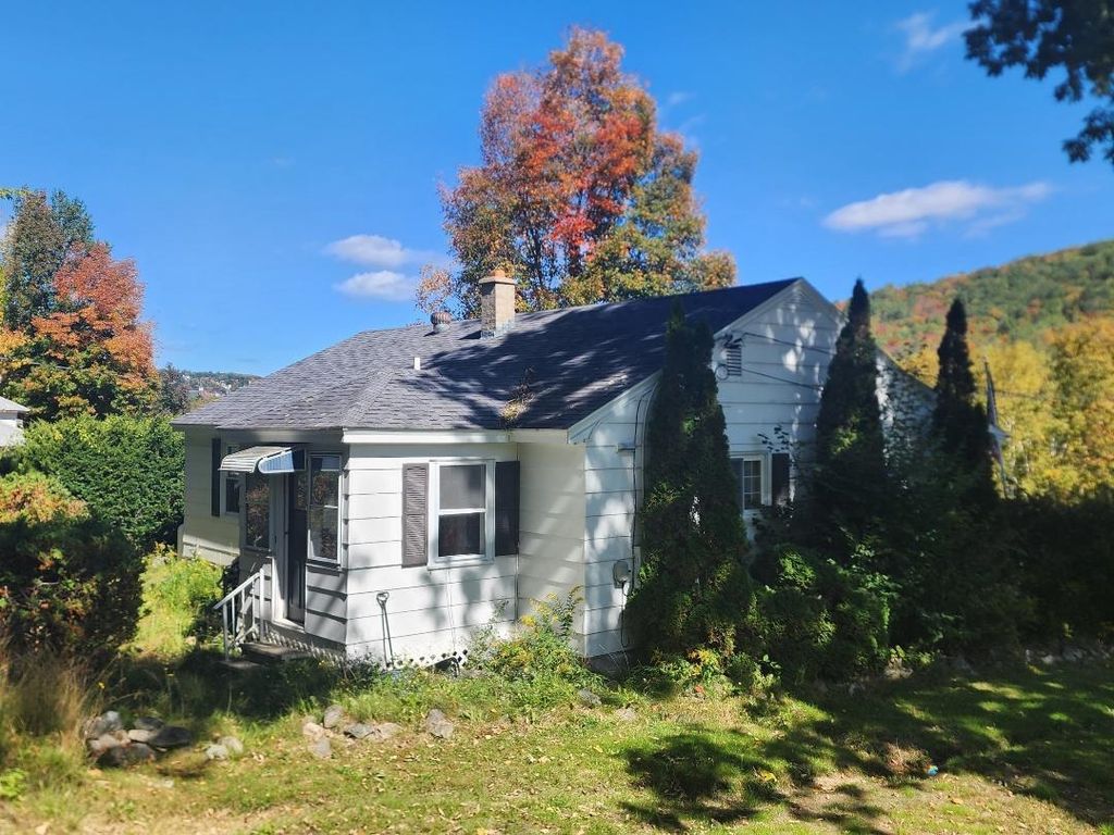 Photo of 536 Old Glen Avenue, Berlin, NH 03570 (MLS # 5062298)