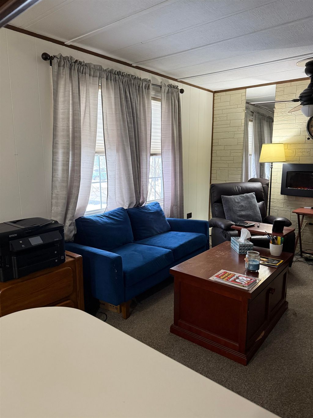 Photo of 1013 Camelot Drive, Exeter, NH 03833 (MLS # 5071645)