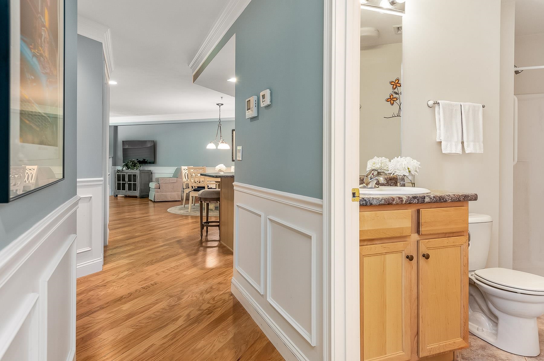 Exeter, New Hampshire 03833, United States, 2 Bedrooms Bedrooms, ,2 BathroomsBathrooms,Residential,Active,43629