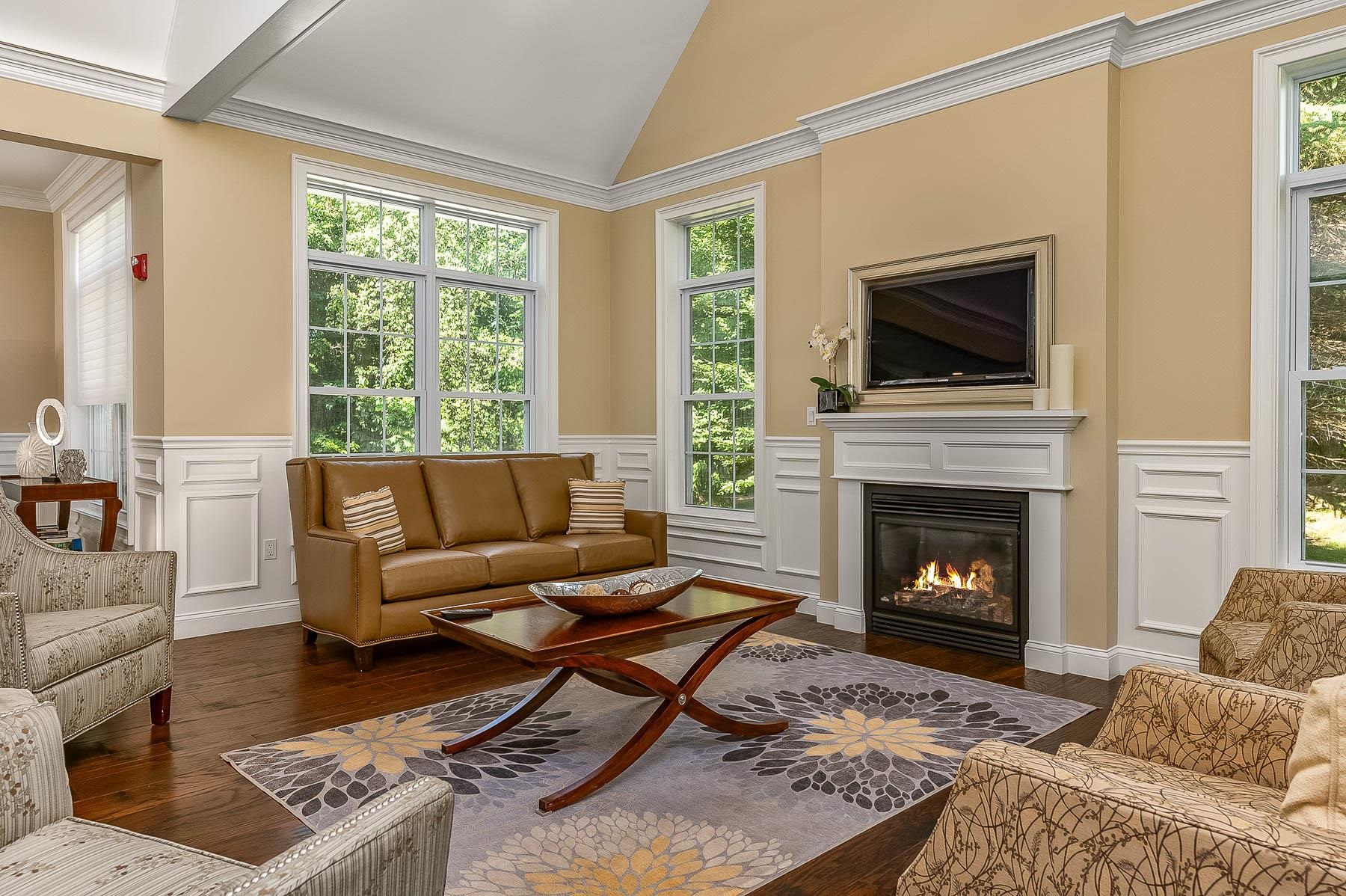 Exeter, New Hampshire 03833, United States, 2 Bedrooms Bedrooms, ,2 BathroomsBathrooms,Residential,Active,43629