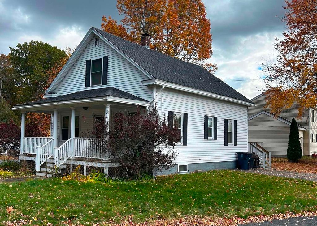 Photo of 6 Intervale Street, Nashua, NH 03064 (MLS # 5067404)