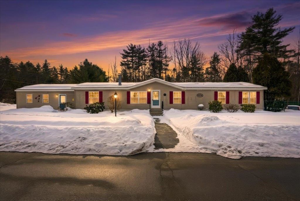 Photo of 5 Pamela Drive, Hopkinton, NH 03229 (MLS # 5077118)