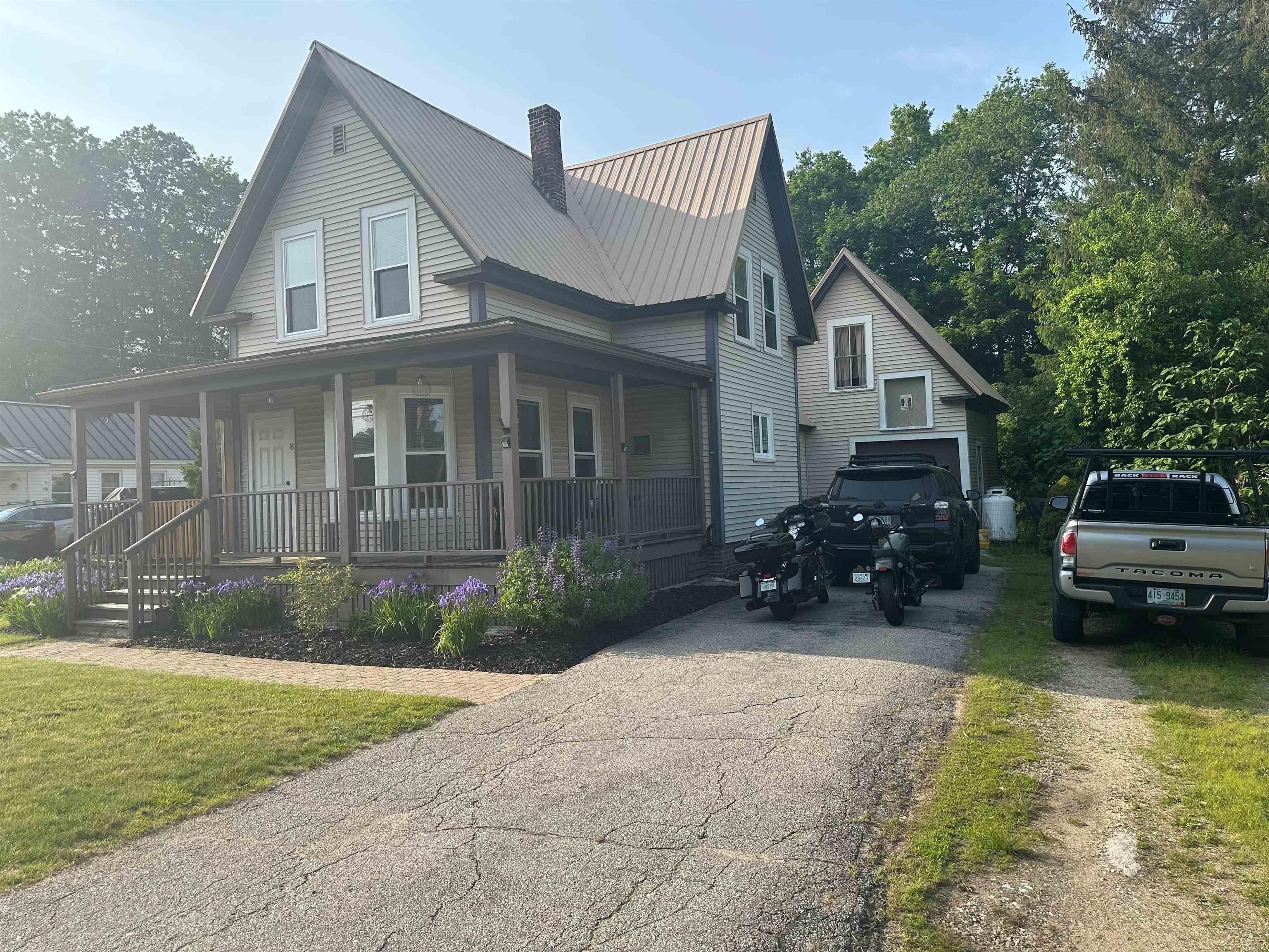 8 Main Street