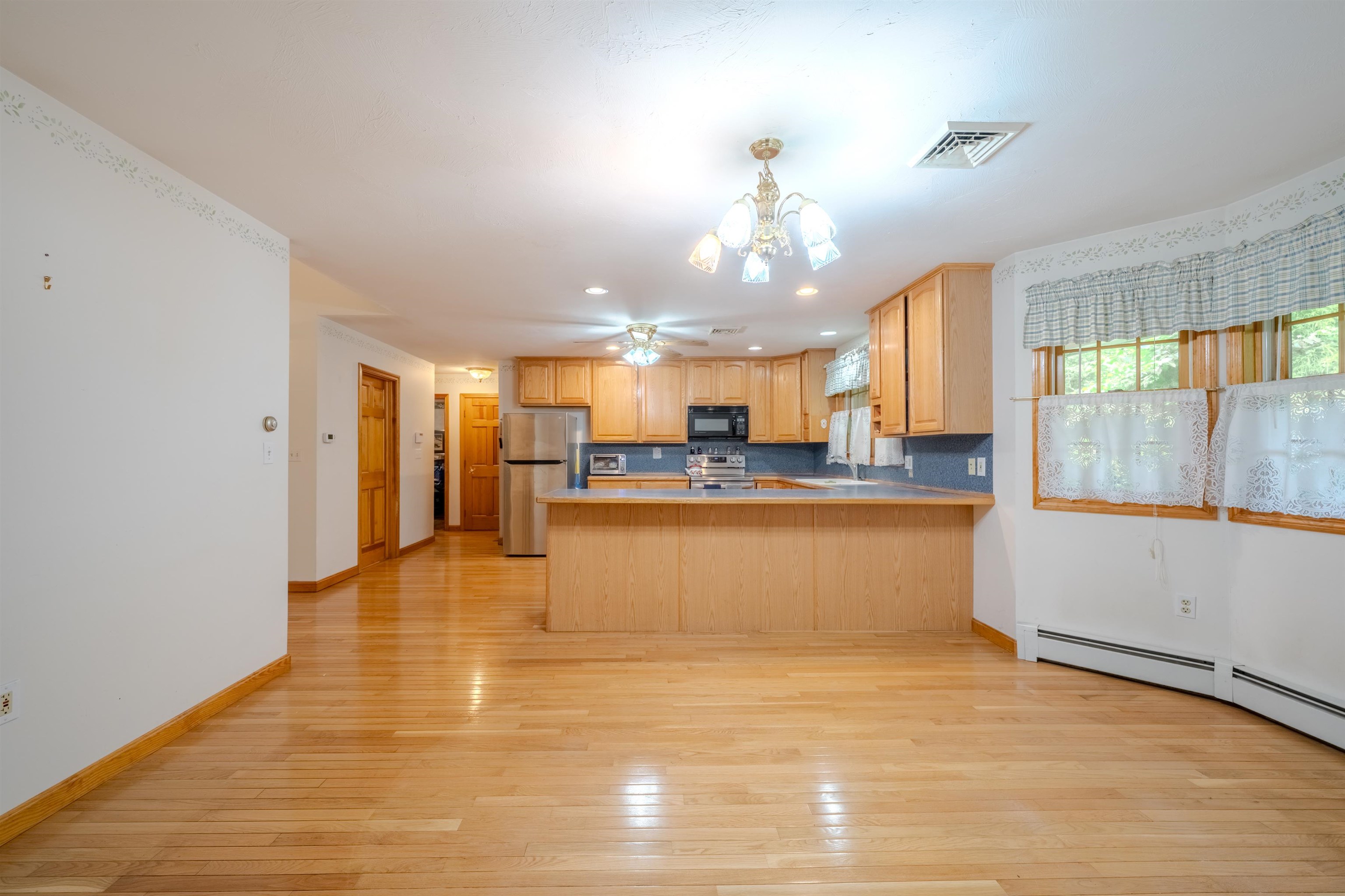 15 Hickory Hill Road