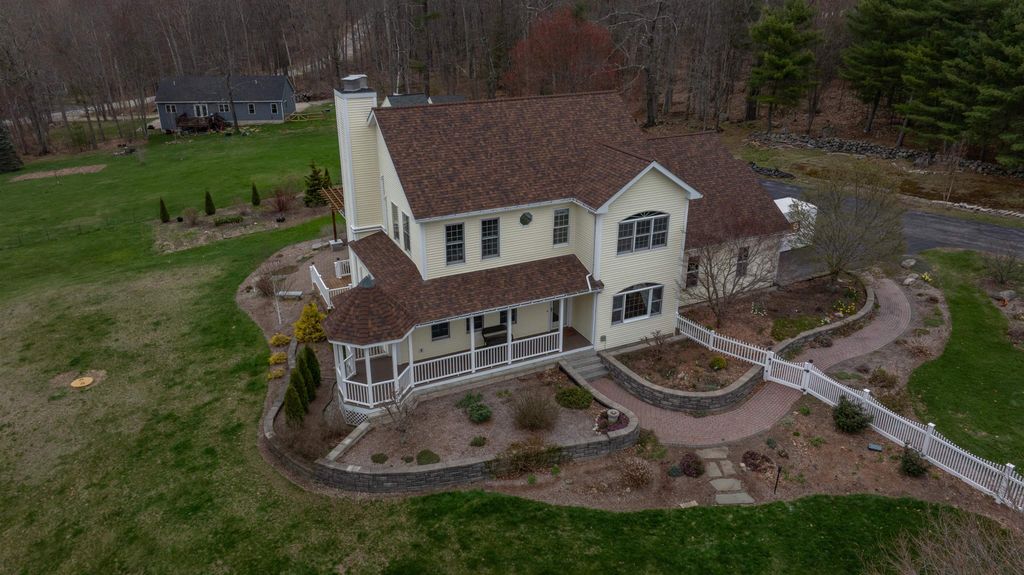 Photo of 51 Old Town Road Extension, Epsom, NH 03234 (MLS # 5085961)