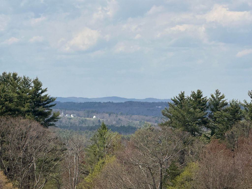 Photo of 51 Old Town Road Extension, Epsom, NH 03234 (MLS # 5085961)