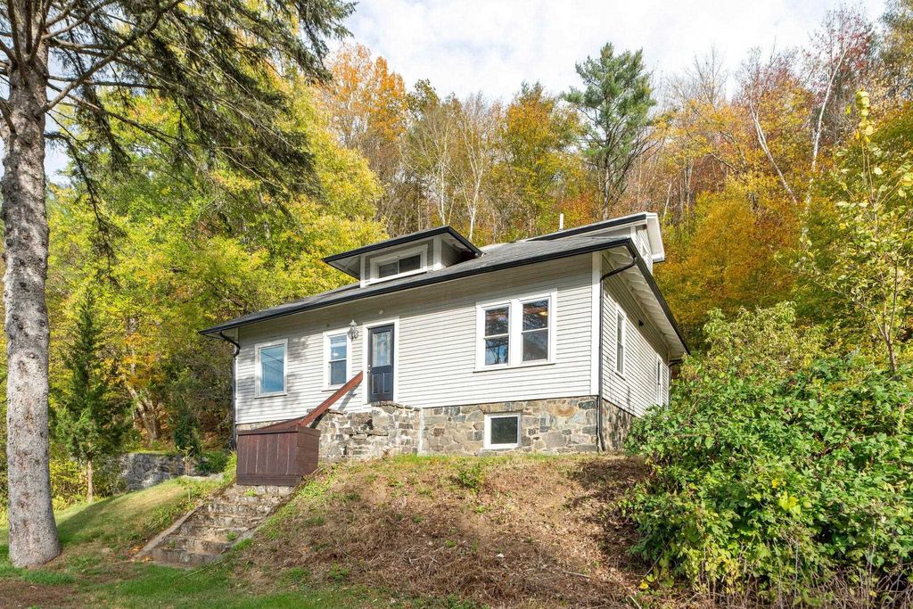 Photo of 208 North Main Street, Lebanon, NH 03784 (MLS # 5066203)