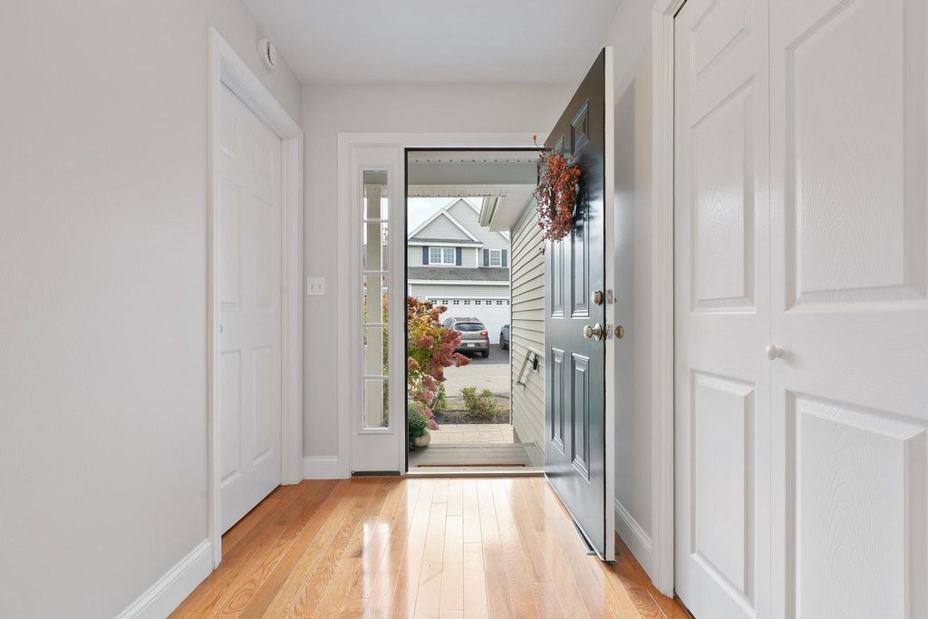 Photo of 50 Hollow Ridge Drive, Nashua, NH 03062 (MLS # 5066071)