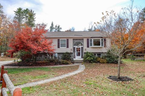 Photo of 199 RAYMOND Road, Deerfield, NH 03037 (MLS # 5067255) Photo of 199 RAYMOND Road, Deerfield, NH 03037 (MLS # 5067255)