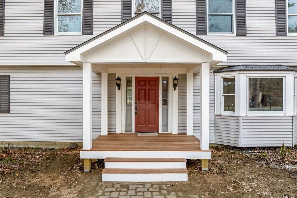 Photo of 15 Oak Ridge Road, Lebanon, NH 03784 (MLS # 5083866)