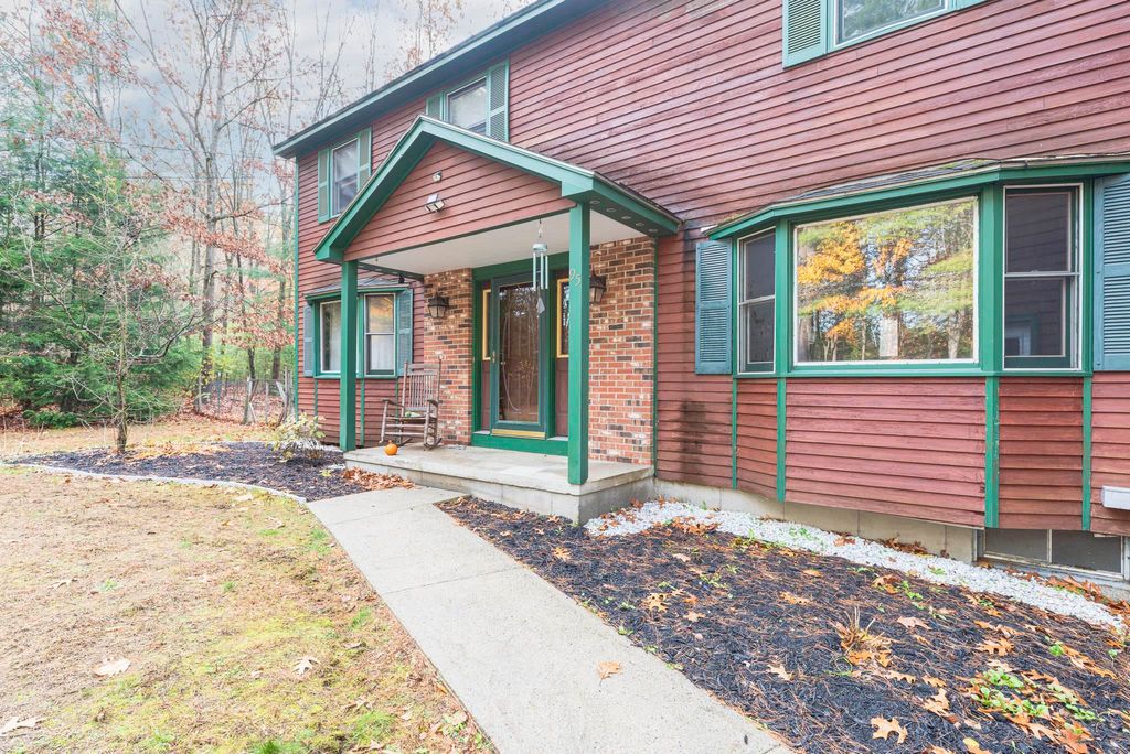 Photo of 95 Plain Road, Hinsdale, NH 03451 (MLS # 5069355)