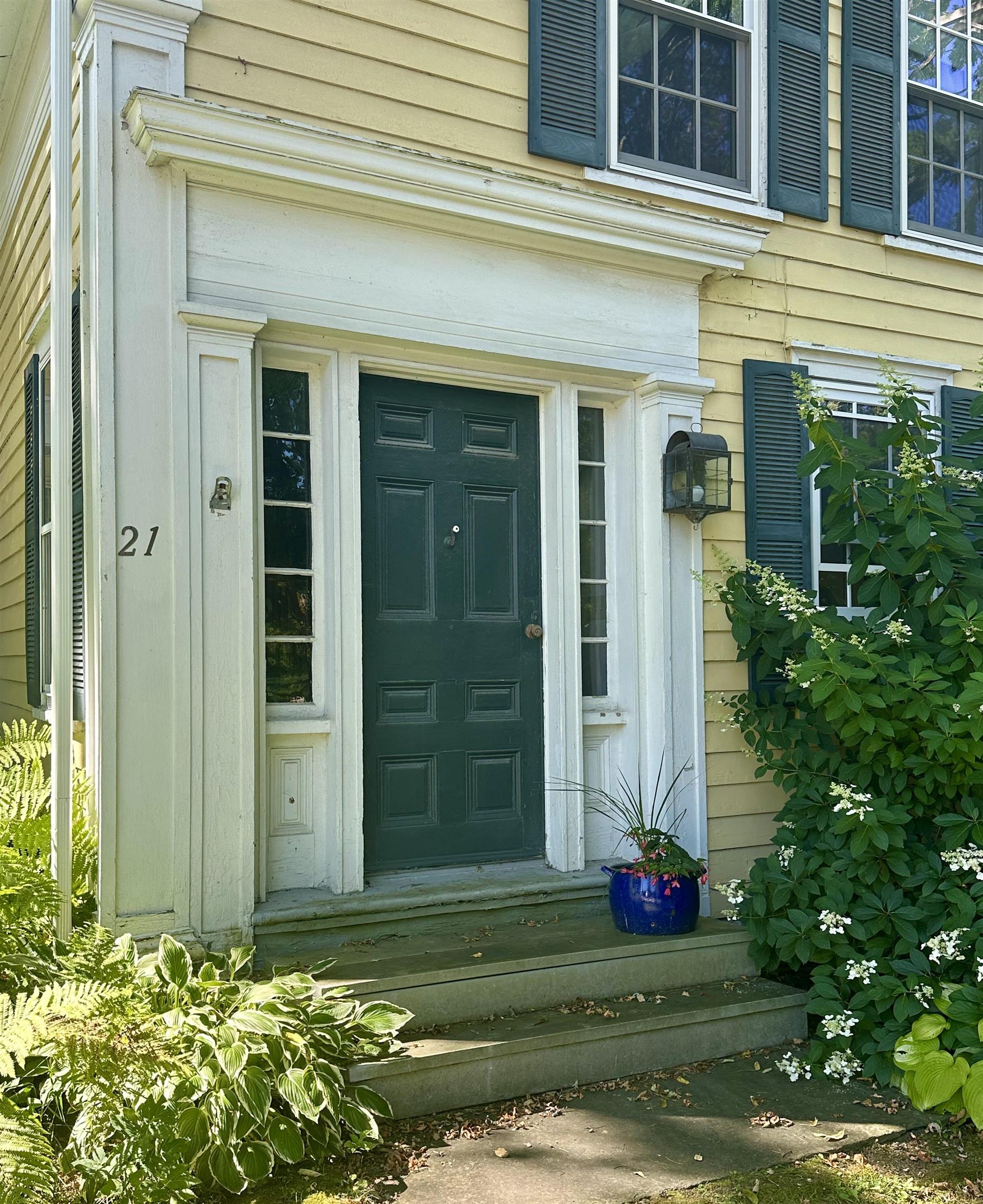 21 West Street