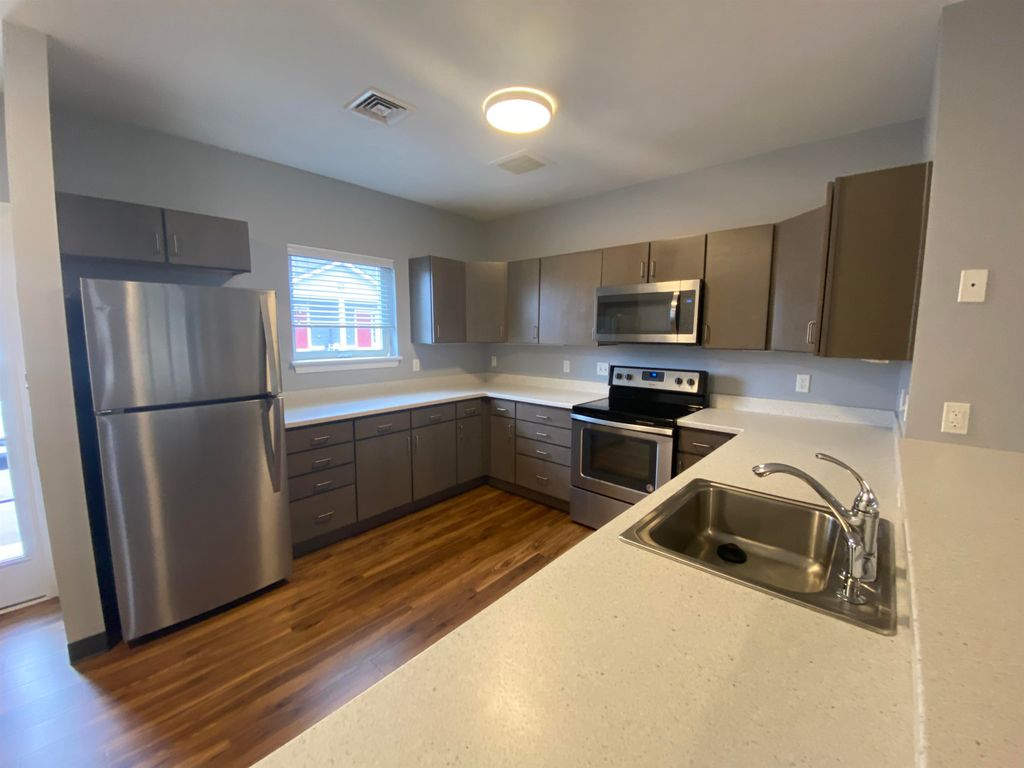 Photo of 27 East Ridge Drive #1, Milford, NH 03055 (MLS # 5067031)