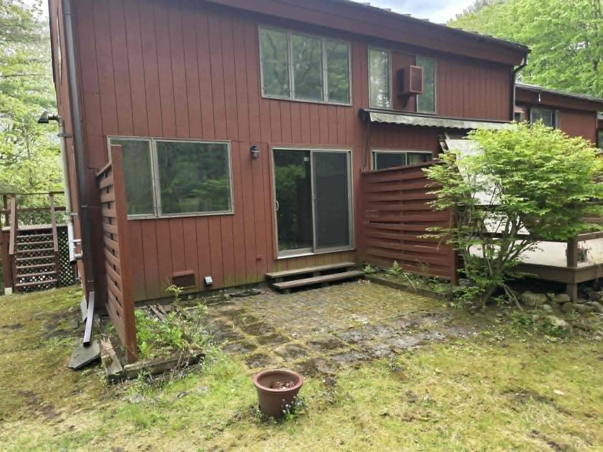 9 Evergreen Lane