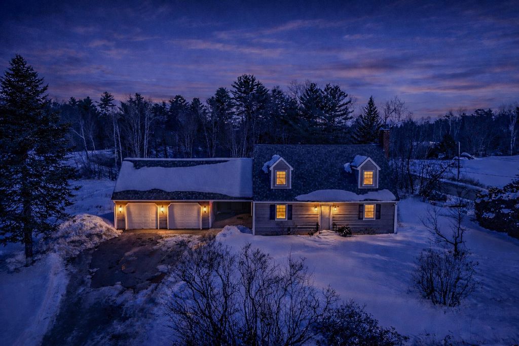 Photo of 165 Bethlehem Road, Littleton, NH 03561 (MLS # 5077996)