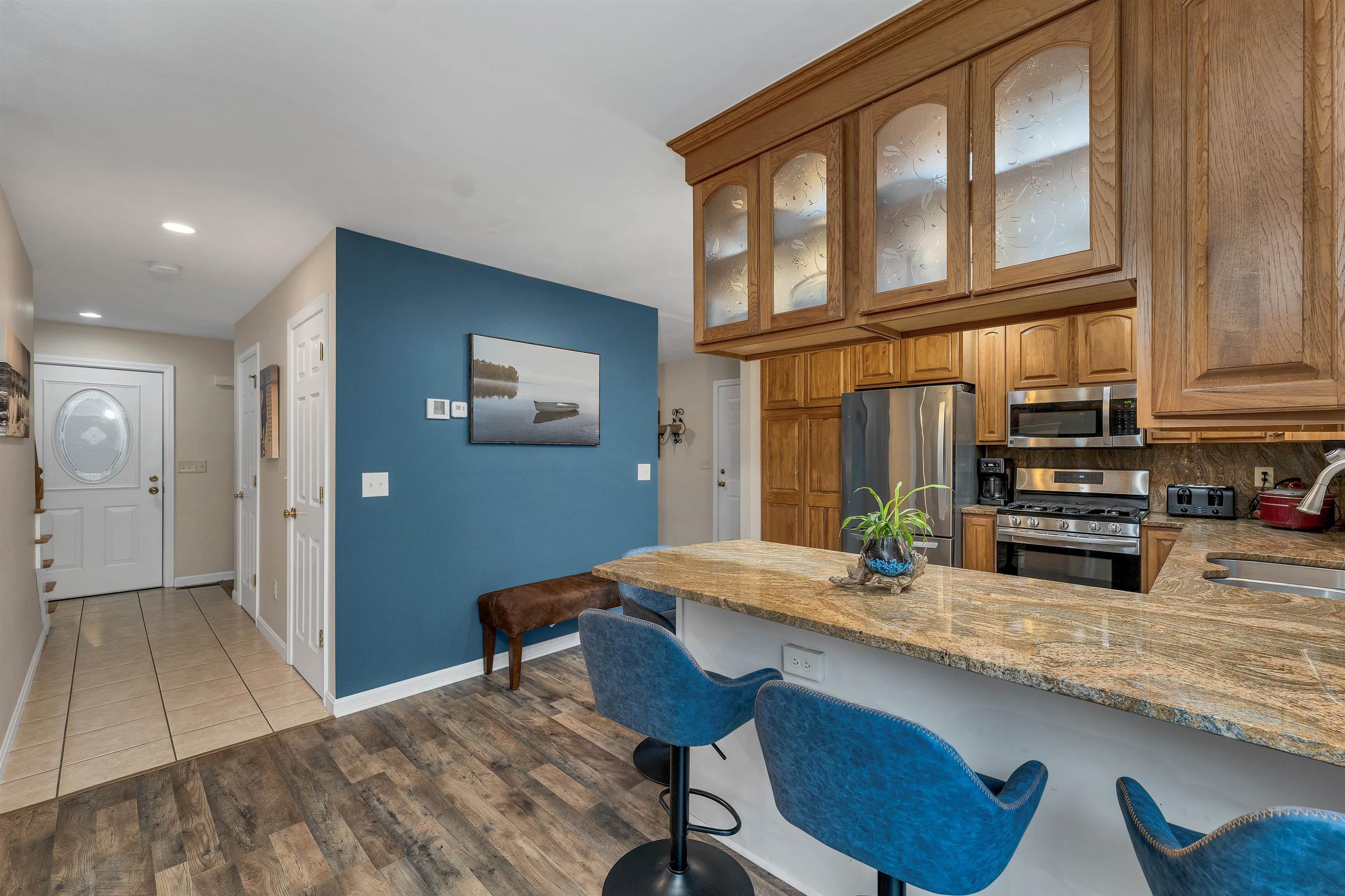 New Boston, New Hampshire 03070, United States, 3 Bedrooms Bedrooms, ,3 BathroomsBathrooms,Residential,Active,240780