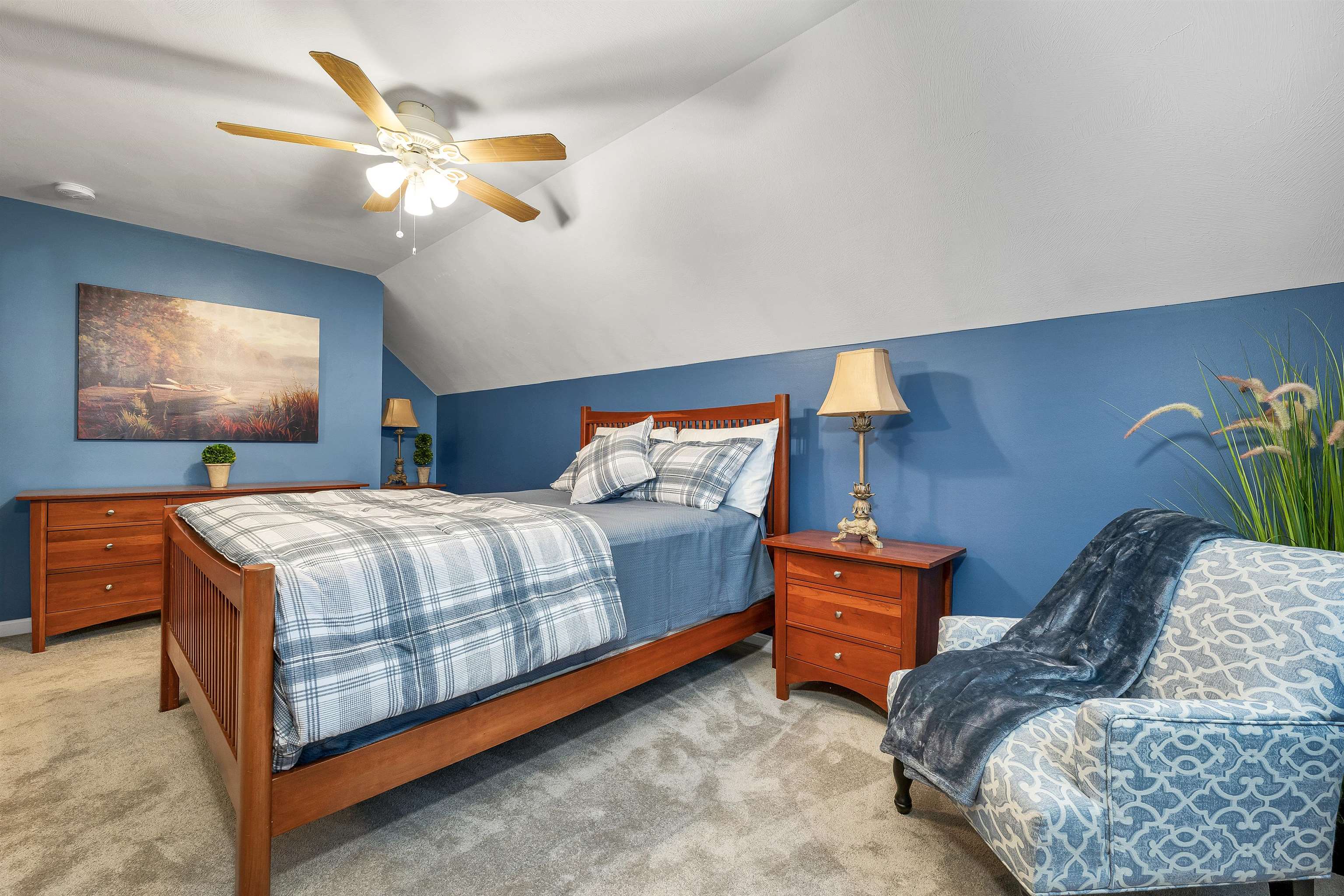 New Boston, New Hampshire 03070, United States, 3 Bedrooms Bedrooms, ,3 BathroomsBathrooms,Residential,Active,240780