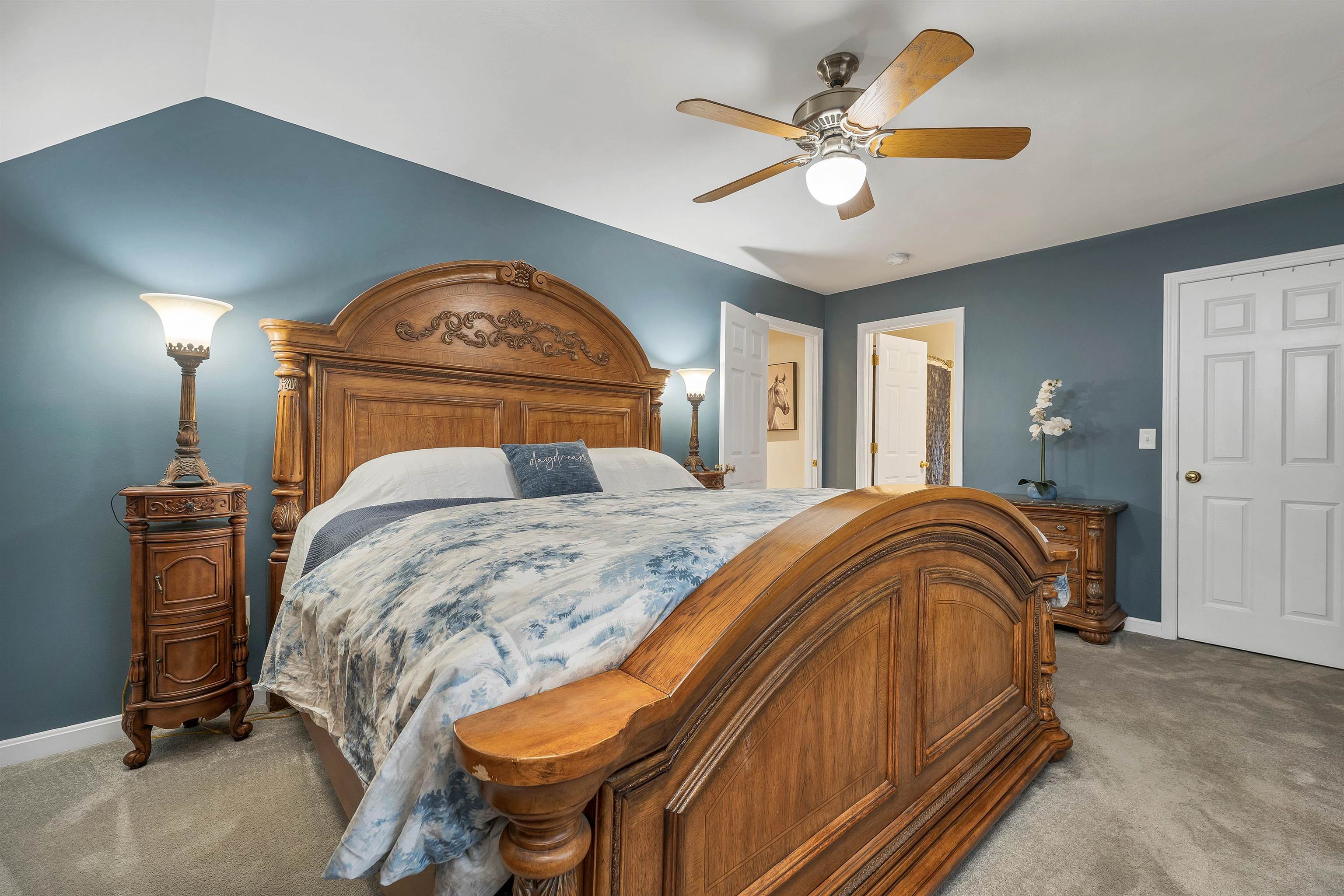 New Boston, New Hampshire 03070, United States, 3 Bedrooms Bedrooms, ,3 BathroomsBathrooms,Residential,Active,240780