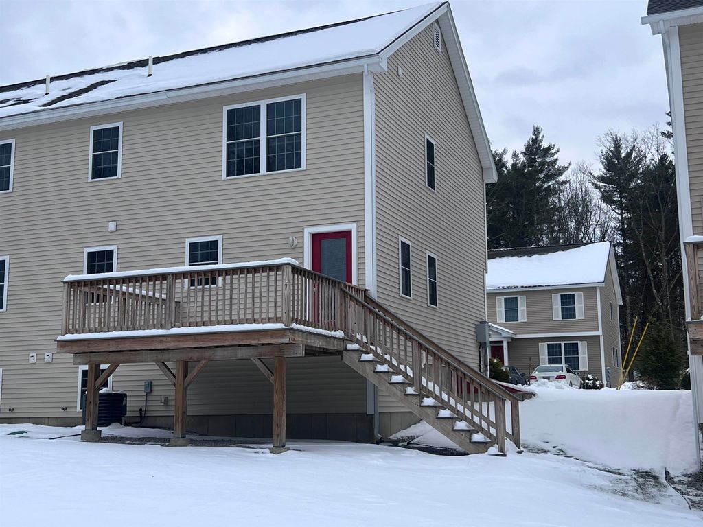 Photo of 8 Red Oak Way, Boscawen, NH 03303 (MLS # 5073582)
