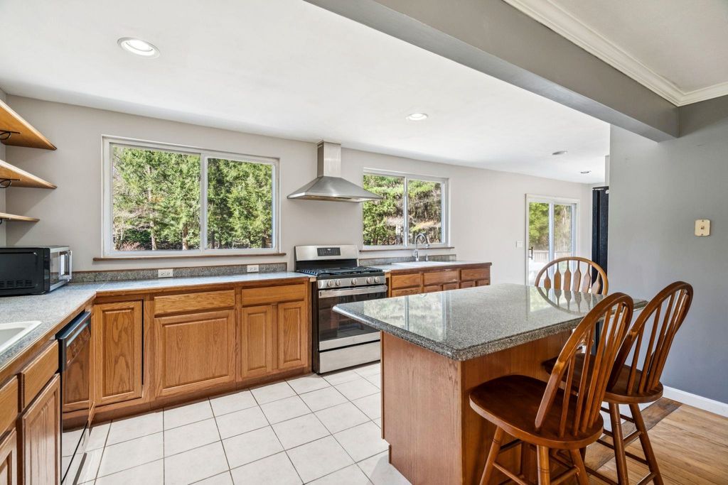 Photo of 941 Willow Brook Road, Plainfield, NH 03781 (MLS # 5085478)