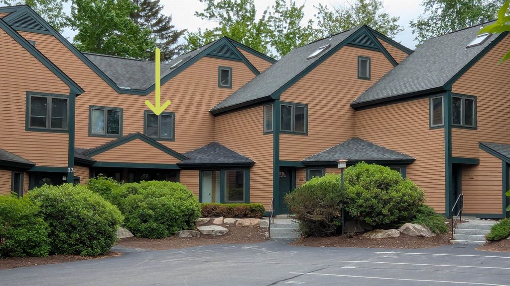 Photo of 13 Mountain Sun Way #11B, Waterville Valley, NH 03215 (MLS # 5046556)