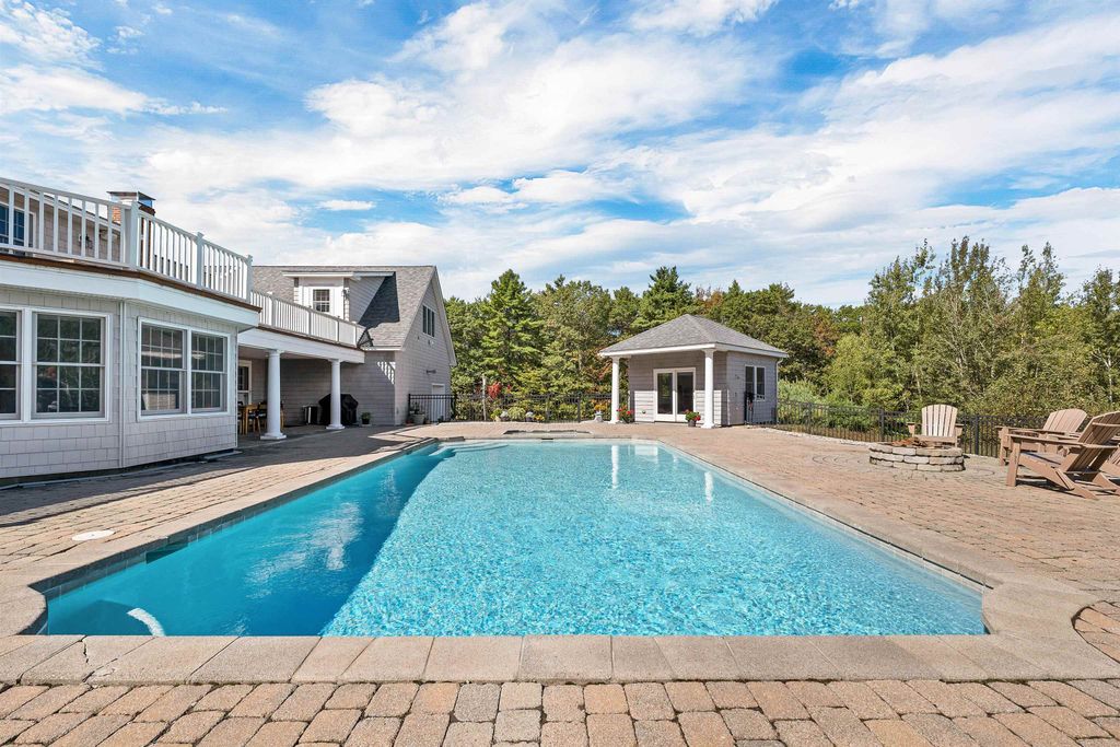 Photo of 33 Sky Lane, Wolfeboro, NH 03894 (MLS # 5080870)