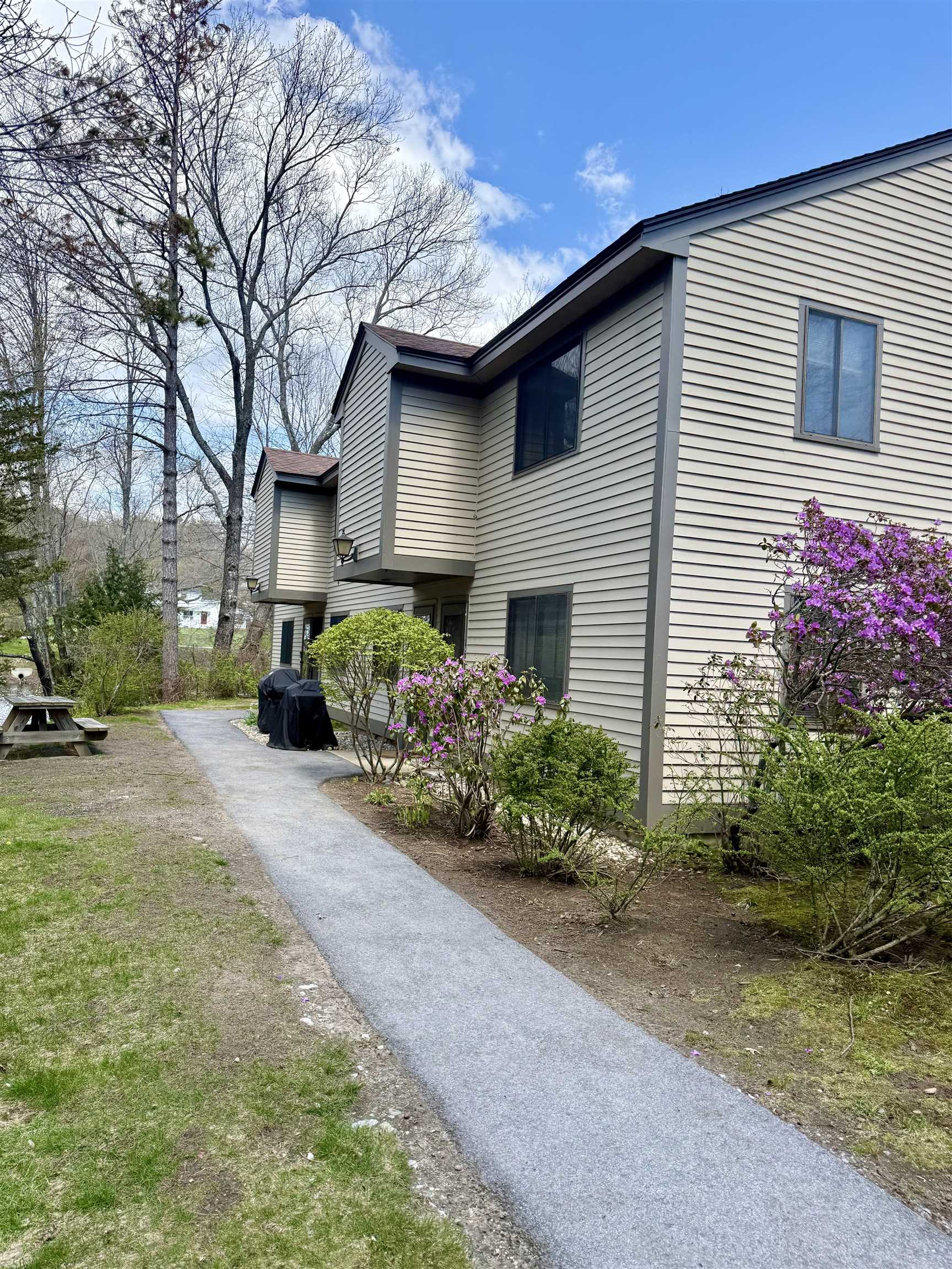 9 Swiftwater Drive 6