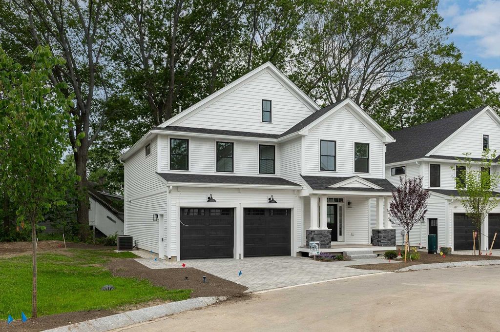 Photo of 5 Woodbury Reserve #5, Portsmouth, NH 03801 (MLS # 5026278)