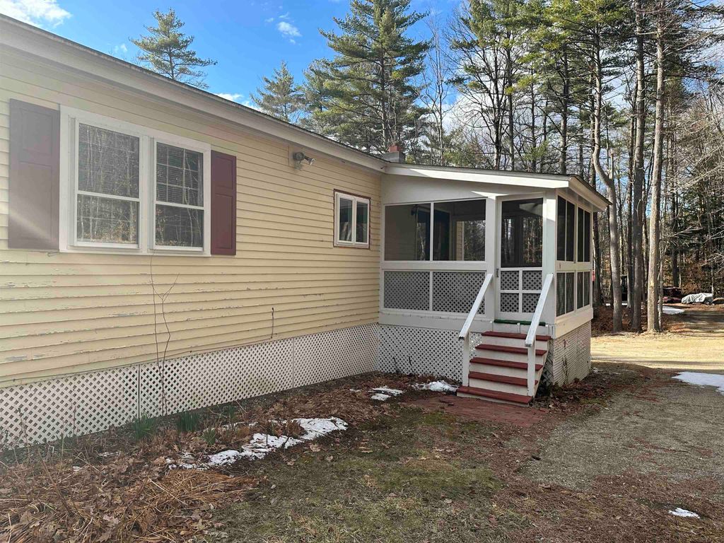 Photo of 108 S Bennington Road, Bennington, NH 03442 (MLS # 5084188)