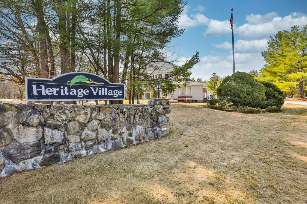 Photo of 4211 Heritage Village Drive, Nashua, NH 03062 (MLS # 5076420)