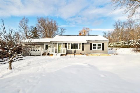 19 Lakeview Terrace St. Albans City VT 05478