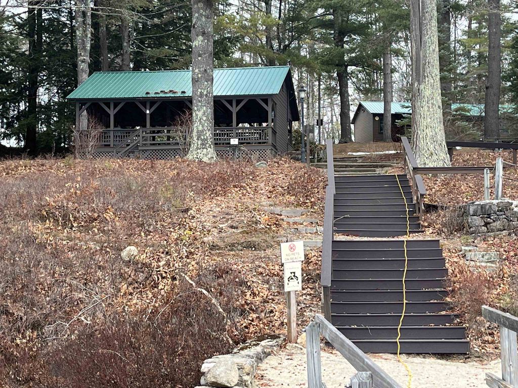 Photo of 1024 Lake Avenue, Sunapee, NH 03782 (MLS # 5079798)