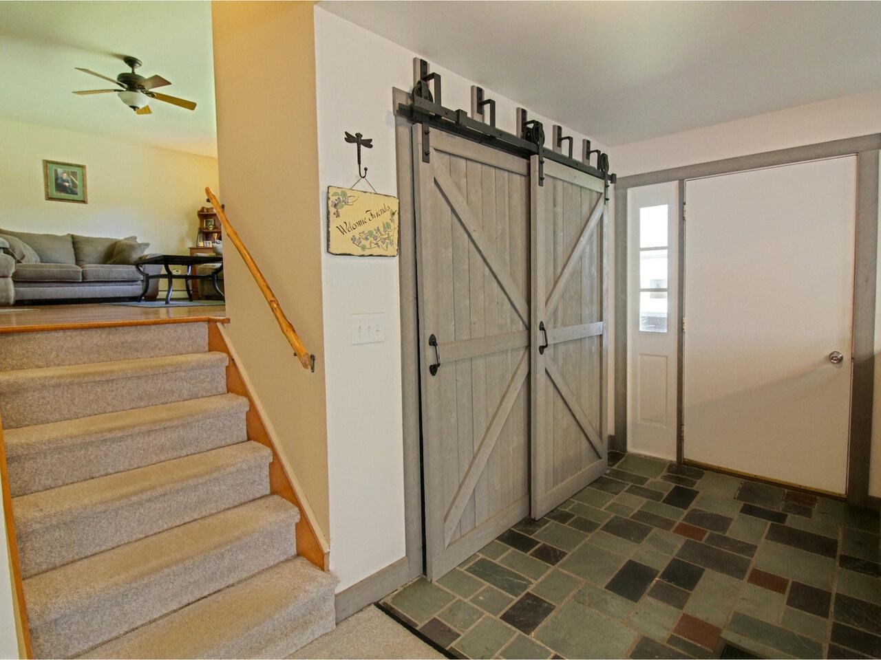 2581 Lincoln Hill Road